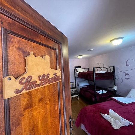 Golden Rest Latacunga Hotel Kültér fotó