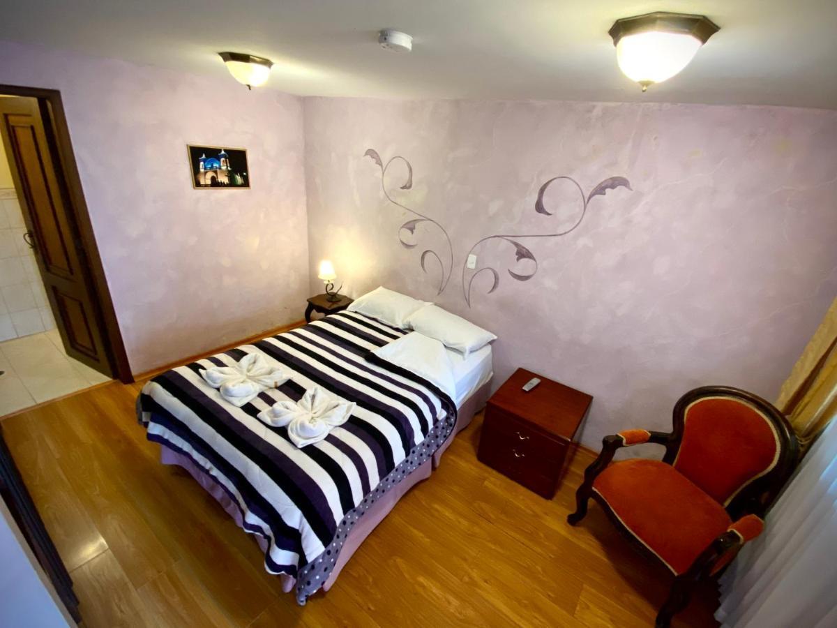 Golden Rest Latacunga Hotel Kültér fotó