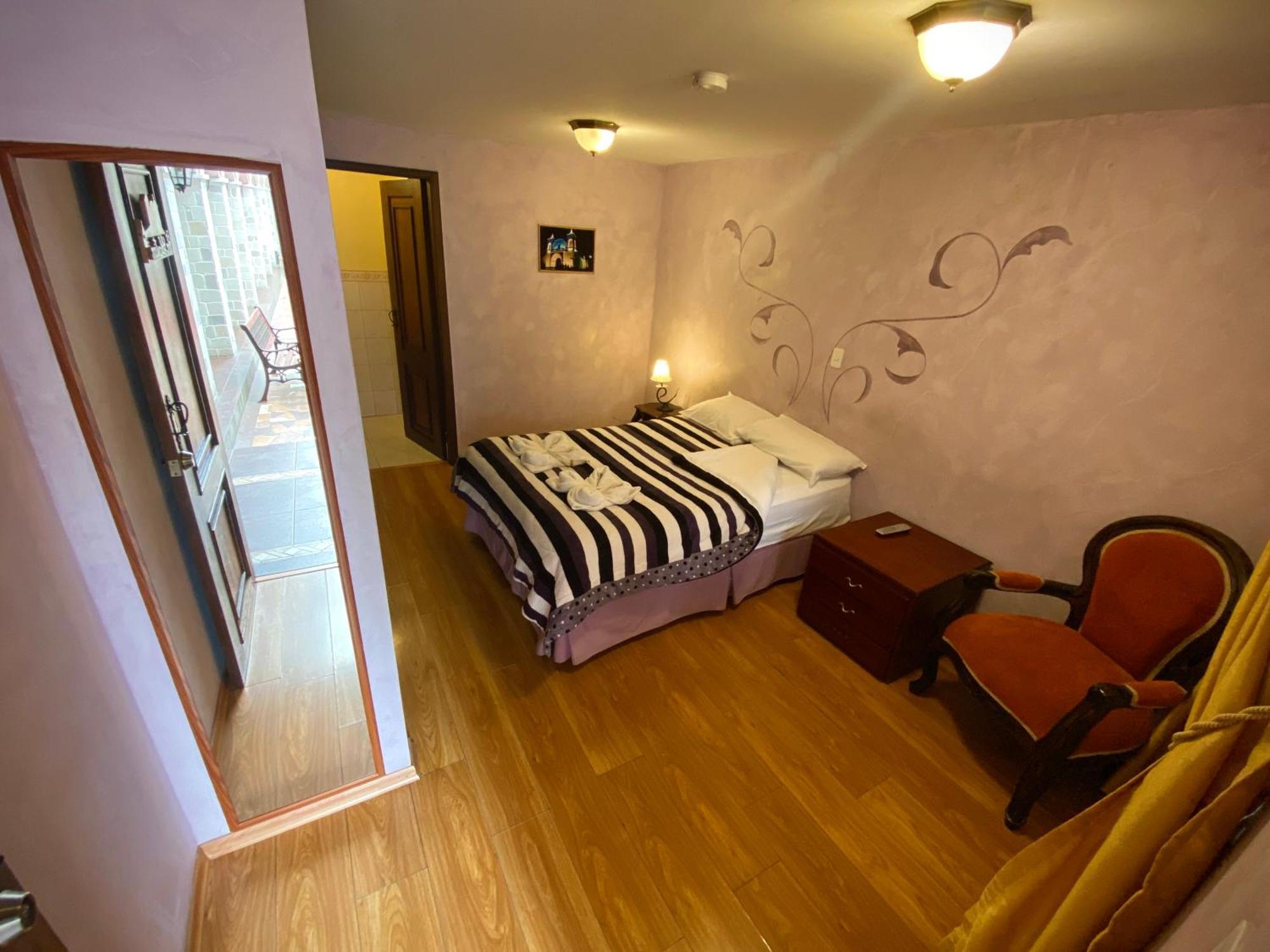 Golden Rest Latacunga Hotel Kültér fotó